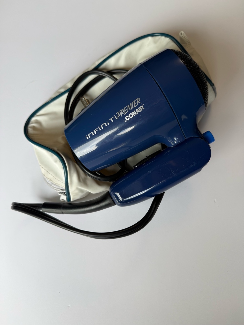 ✈️ Conair Infiniti Premier Dual Voltage Folding Travel Hair Dryer + Travel Bag